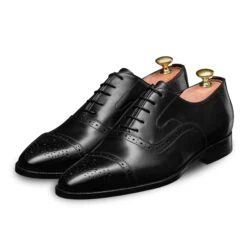 Richelieu Brogue à Bout Fleuri Soleto 317 Noir
